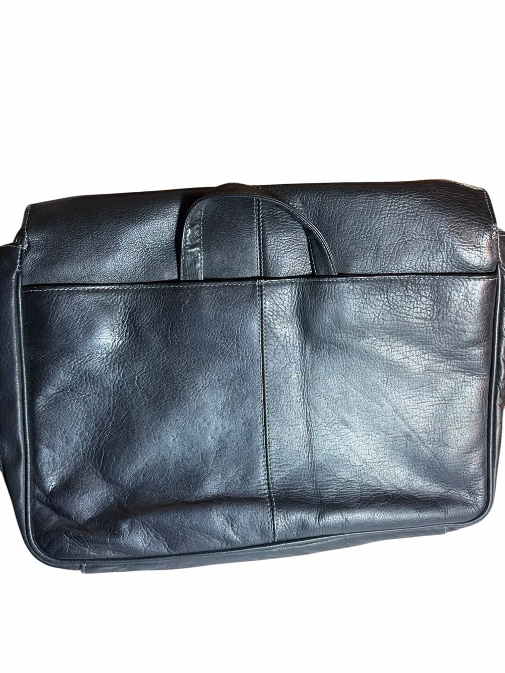 Kenneth Cole Reaction Columbian Leather Messenger Bag